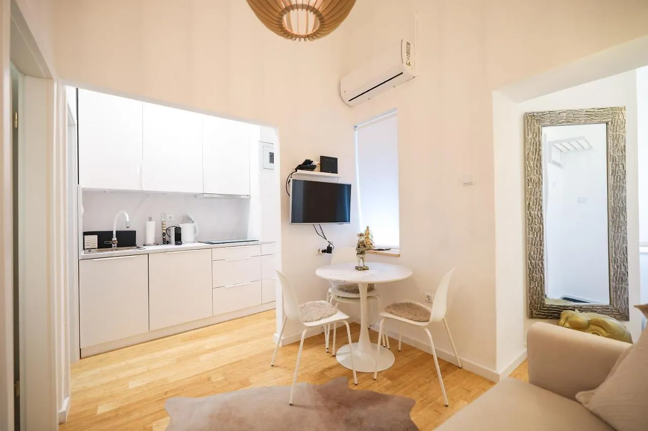 Iadra Apartment In City Center Zadar